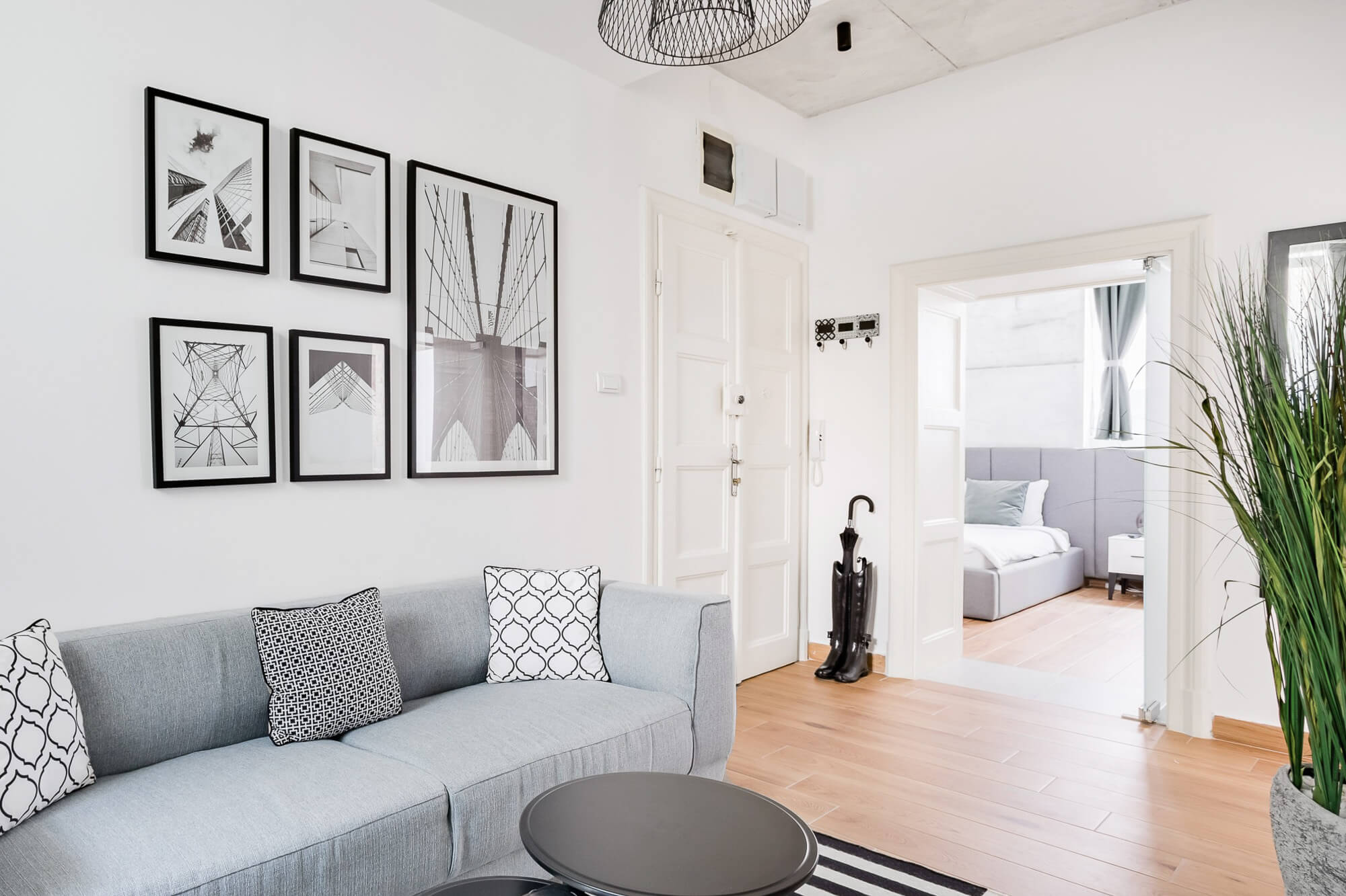 Charming suite at Molerova 9 in Vračar - living room, two bedrooms, fully equipped kitchen, two bathrooms, private secure parking. HostGost Selected Suites in Belgrade.